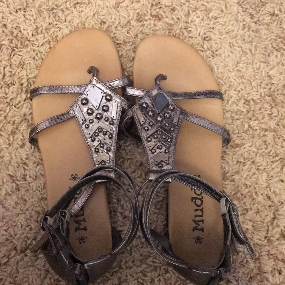 Metallic silver strappy sandals